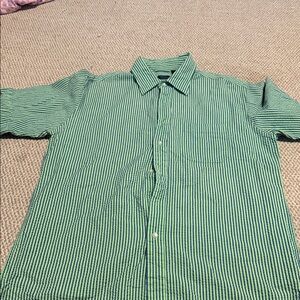 Van Heusen Men's Green Striped Button Down Shirt